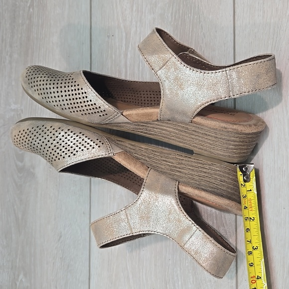 Rockport By Cobb Hill Women Ankle Leather Wesge Clog Shoes Sz 9M - Picture 8 of 11